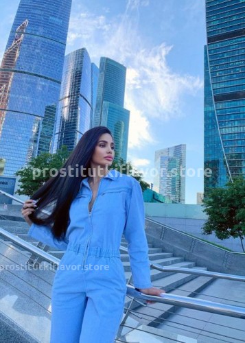 Лиза, Г. Белоярский